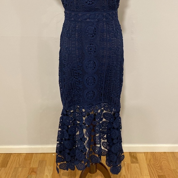 Lena Crochet Lace High Low Dress - Picture 6 of 7
